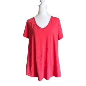 Torrid Classic Fit Short Sleeve Tee Size 2